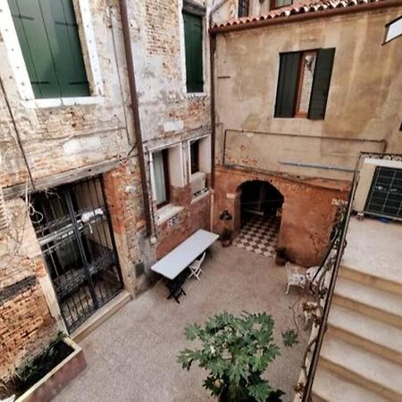S. Giacomo Da L'Orio Venecia Exterior foto